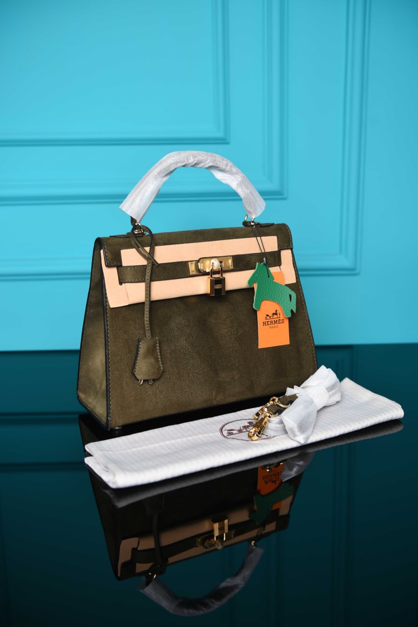 HM - Kelly 28 Bag in Suede