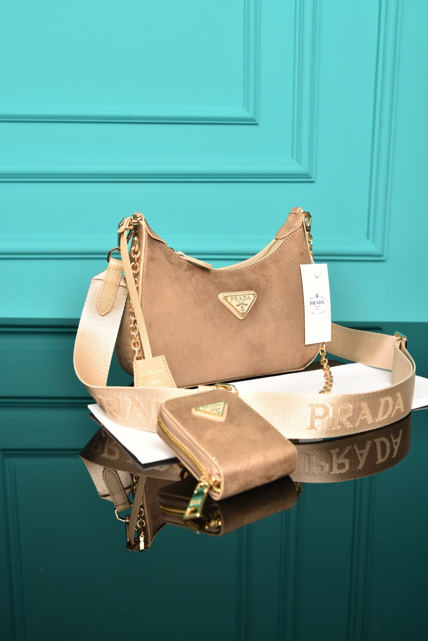 PR - Re-Edition 2005 Saffiano Leather Bag