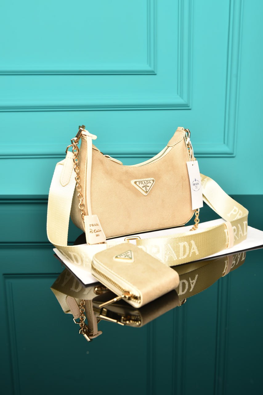 PR - Re-Edition 2005 Saffiano Leather Bag