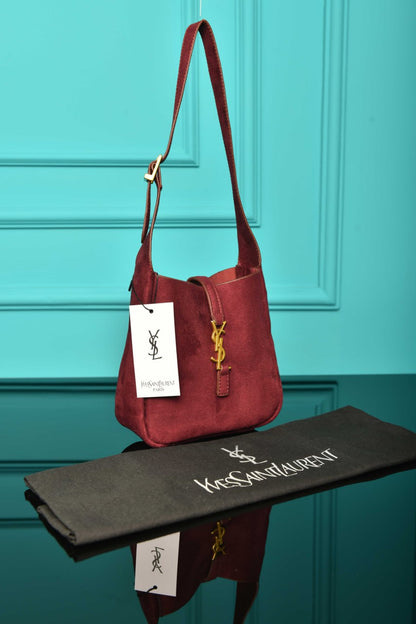 YS - Le 5 A 7 Micro Made of Grained Leather
