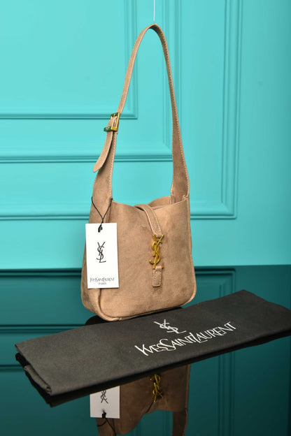 YS - Le 5 A 7 Micro Made of Grained Leather Bag in Suede