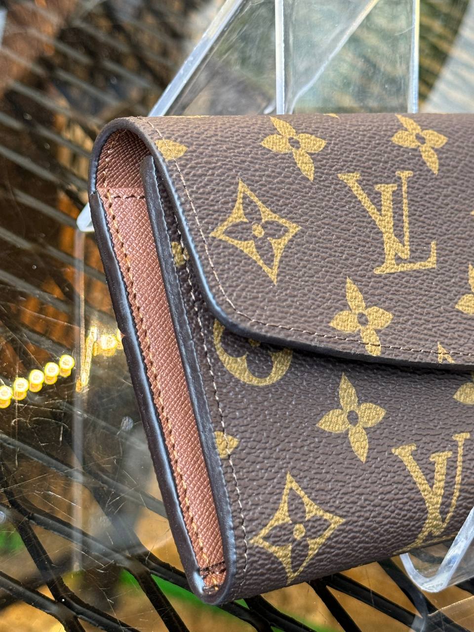 L - Leather Wallet (Brown)