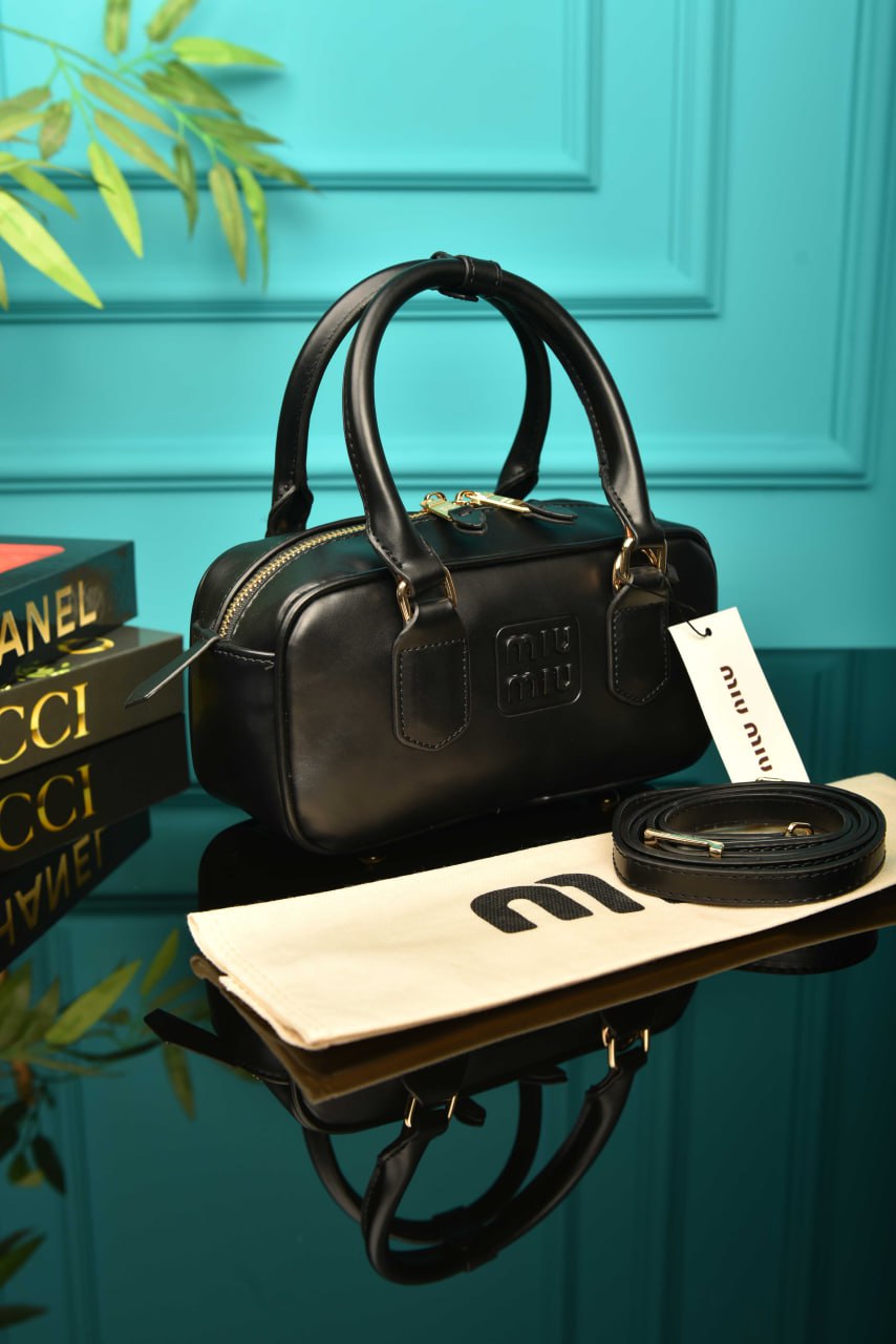 MM - Arcadie Leather Bag