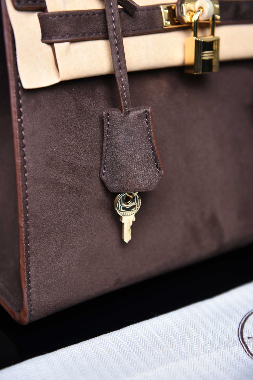 HRMS- Kelly 25 Bag in Suede