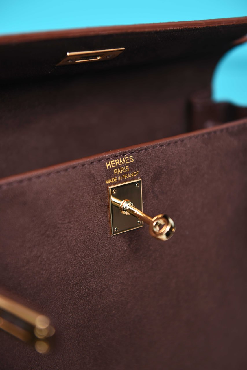 HRMS- Kelly 25 Bag in Suede