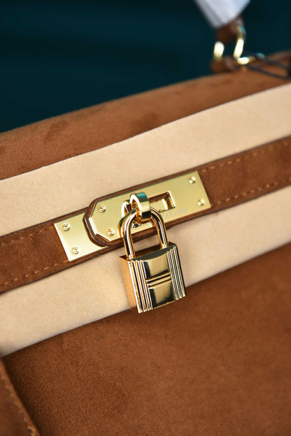 HM -  Kelly 28 Bag in Suede