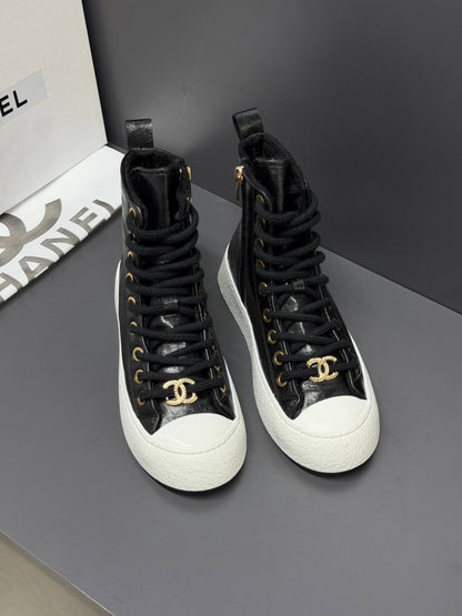 CH -24P High-top Sneakers