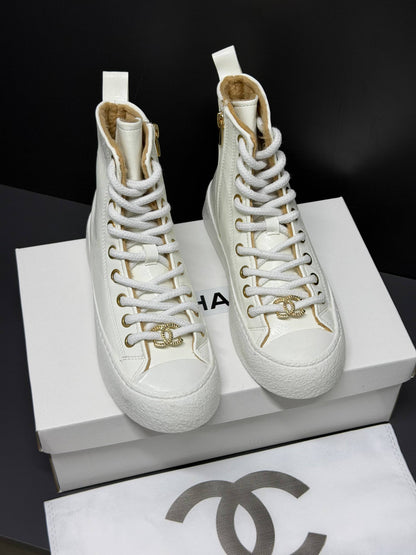 CH -24P High-top Sneakers