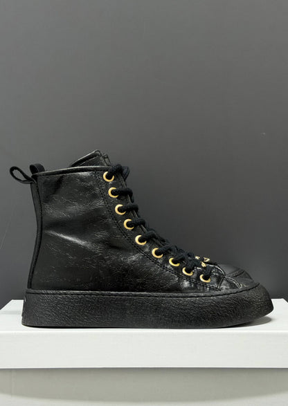 CH -24P High-top Sneakers
