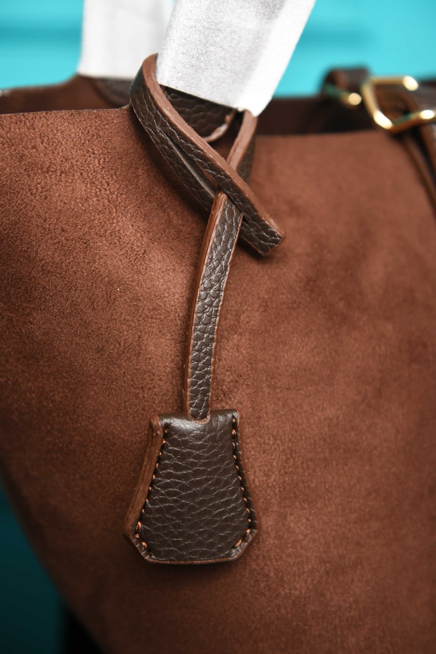 HM -Picotin Lock 22 Bag in Suede
