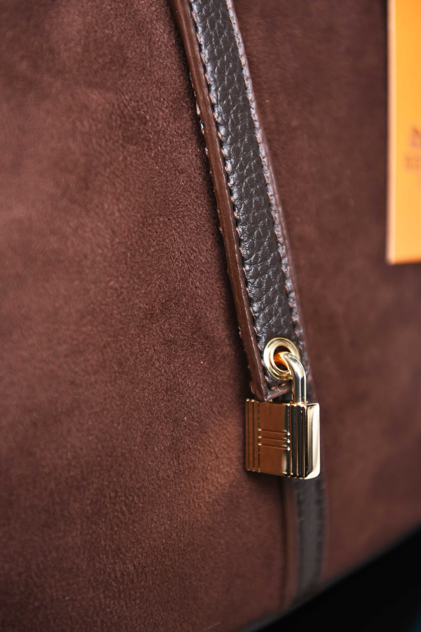 HM -Picotin Lock 22 Bag in Suede