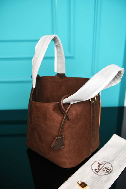 HM -Picotin Lock 22 Bag in Suede