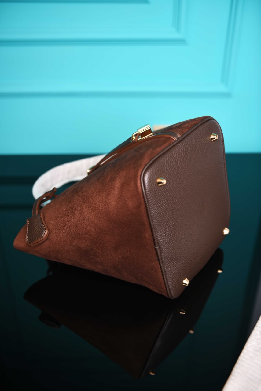 HM -Picotin Lock 22 Bag in Suede