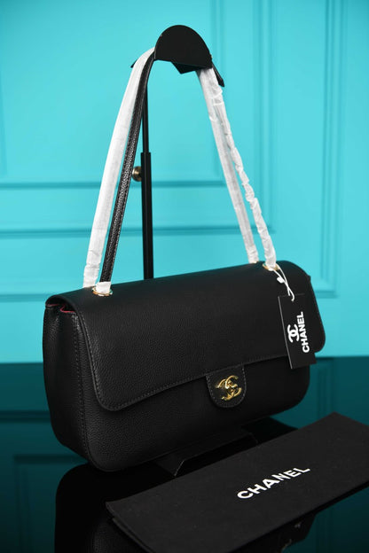 Ch - Maxi Flap Bag