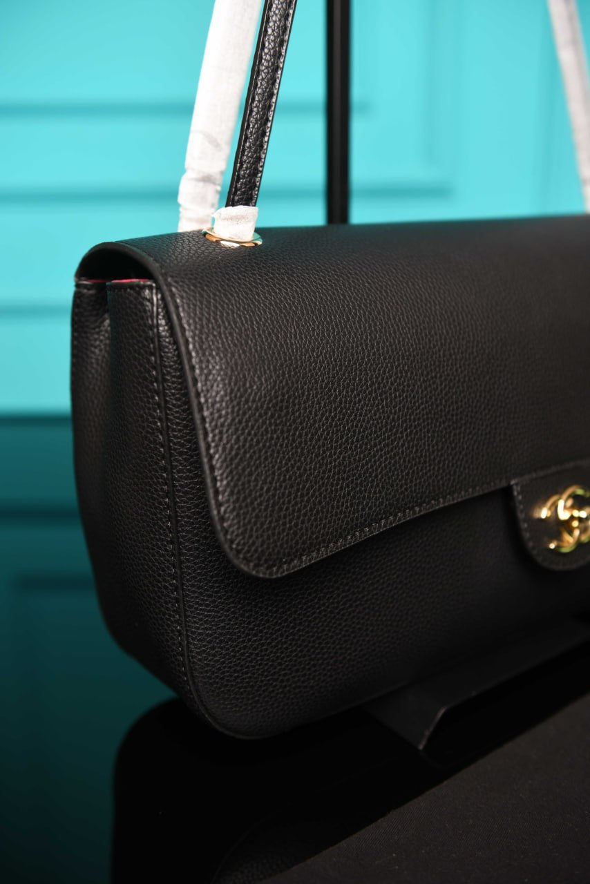 Ch - Maxi Flap Bag